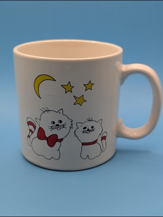Other - Vintage White Cat Print Ceramic Mug